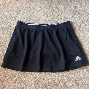 NWOT {Adidas} Tennis Club Skort Large White/Black